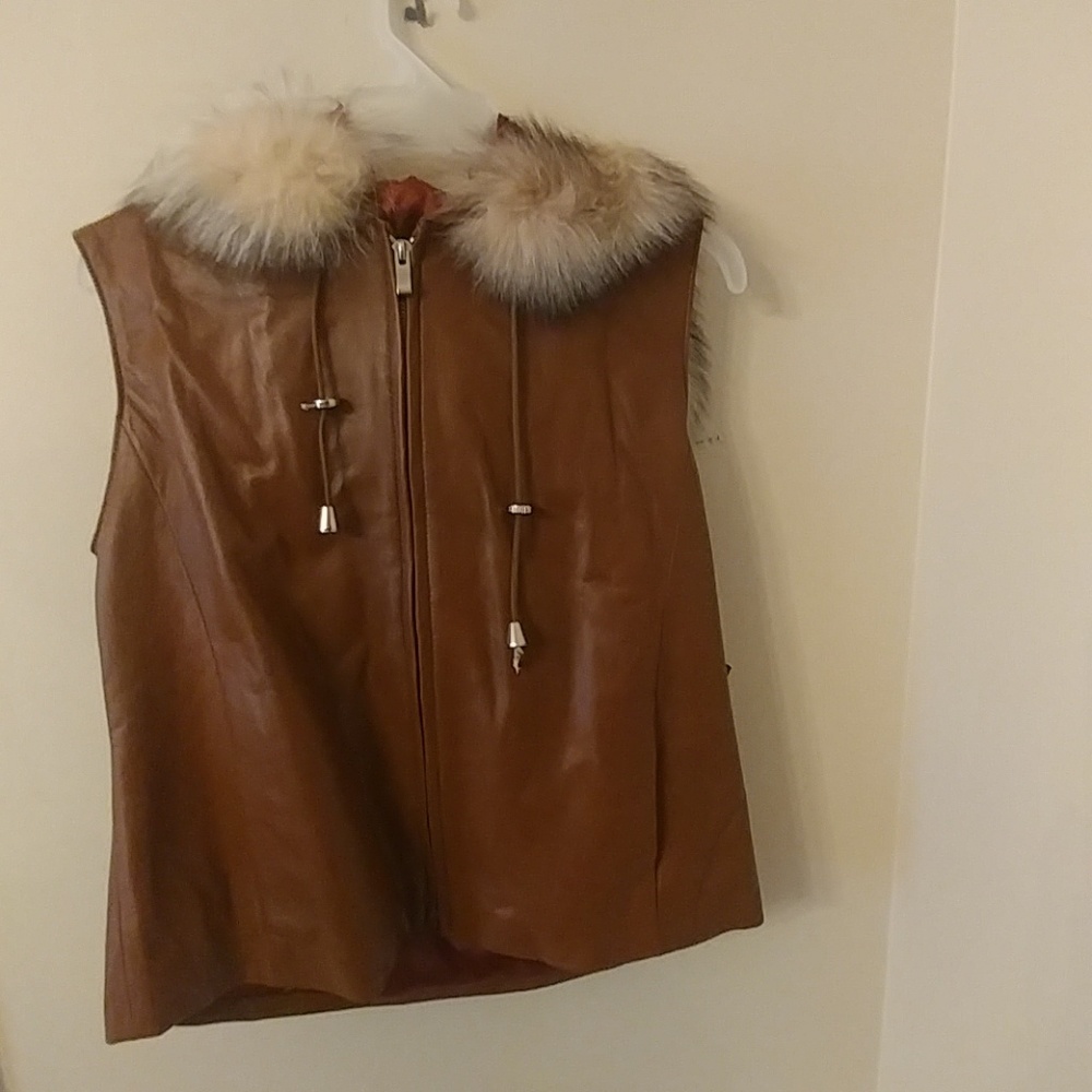 Women's fur leather vest